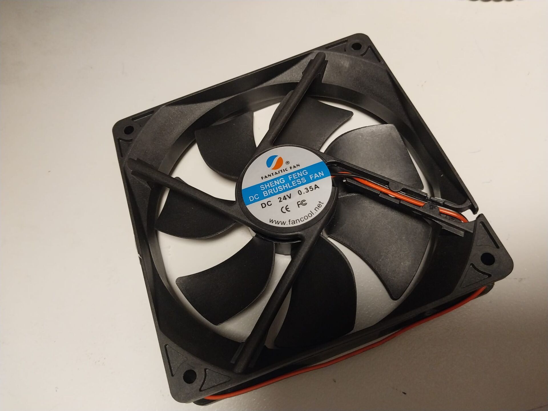120x120x25mm Dc 24v 0.35a