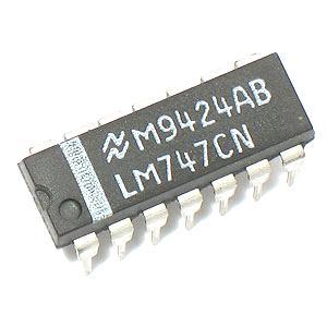 LM747